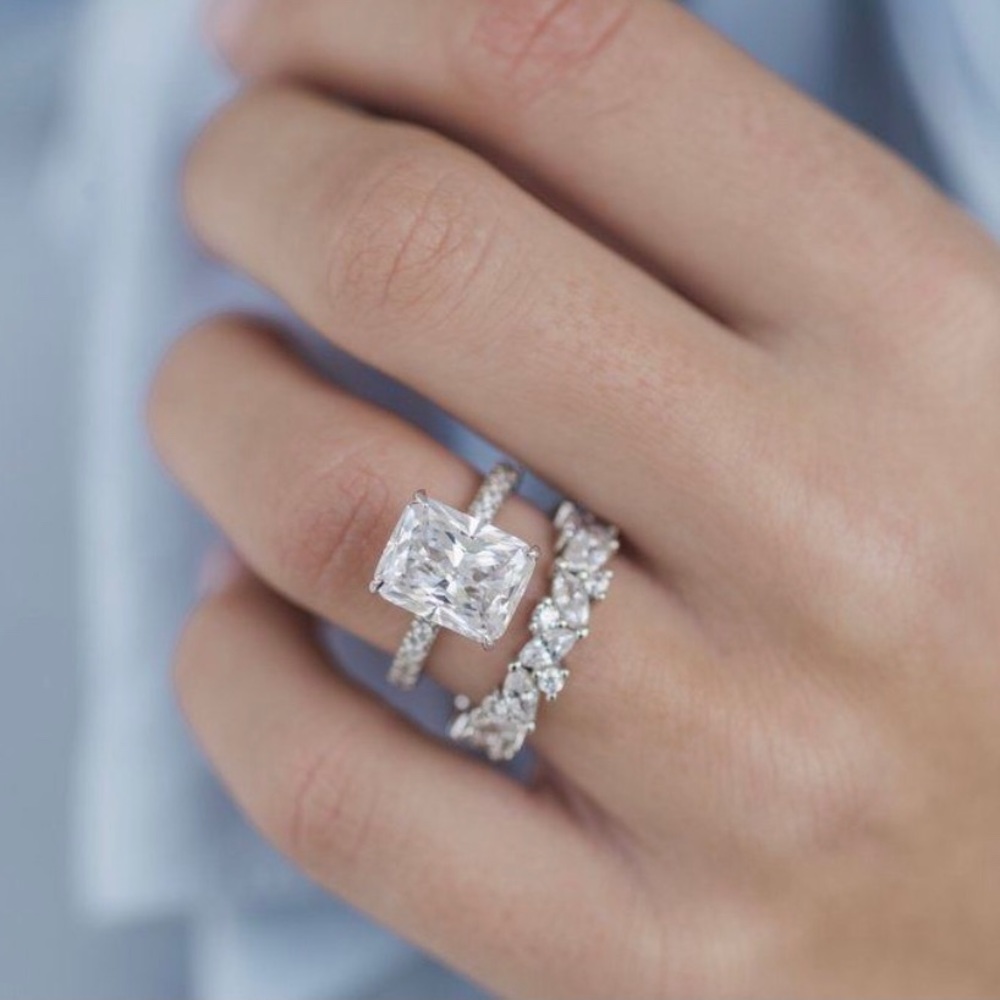 Capri Ring Radiant Cut